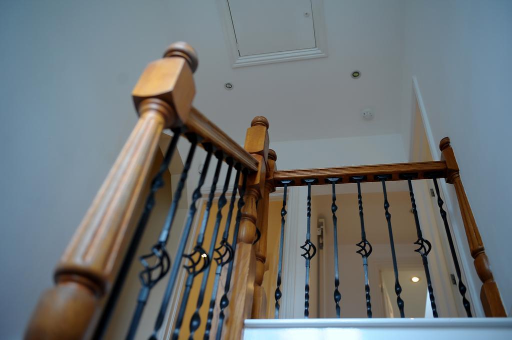 The Greyhound Cottage Chigwell Extérieur photo