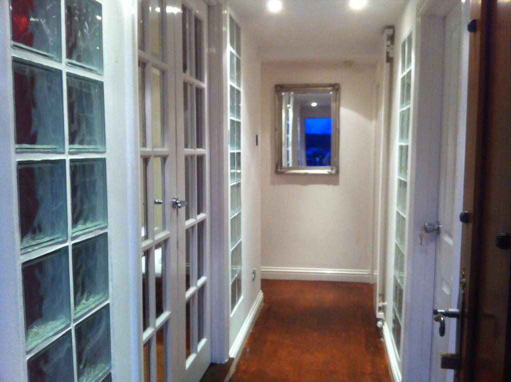 The Greyhound Cottage Chigwell Extérieur photo